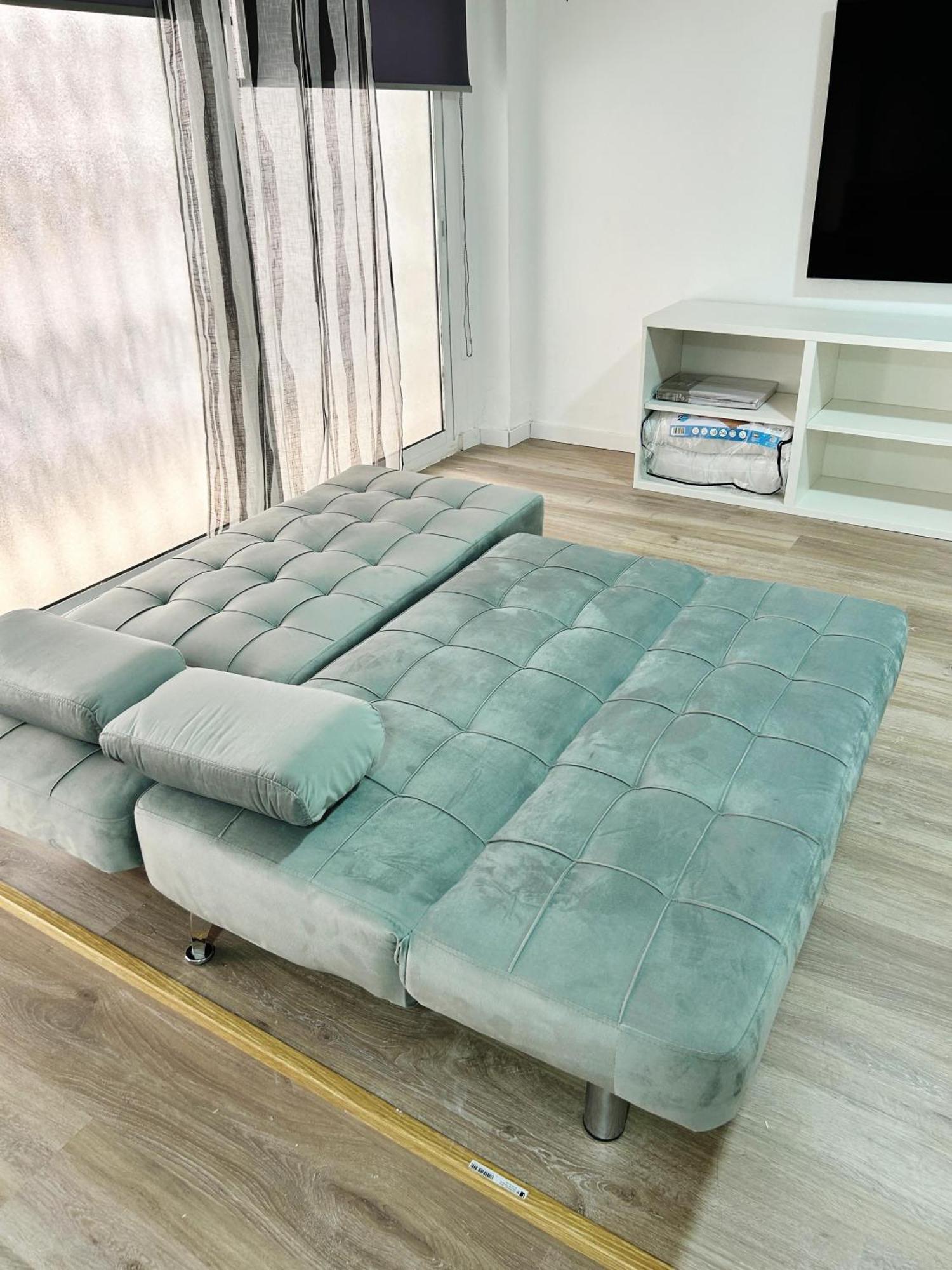 Pura Vida Apartment Торемолинос Екстериор снимка