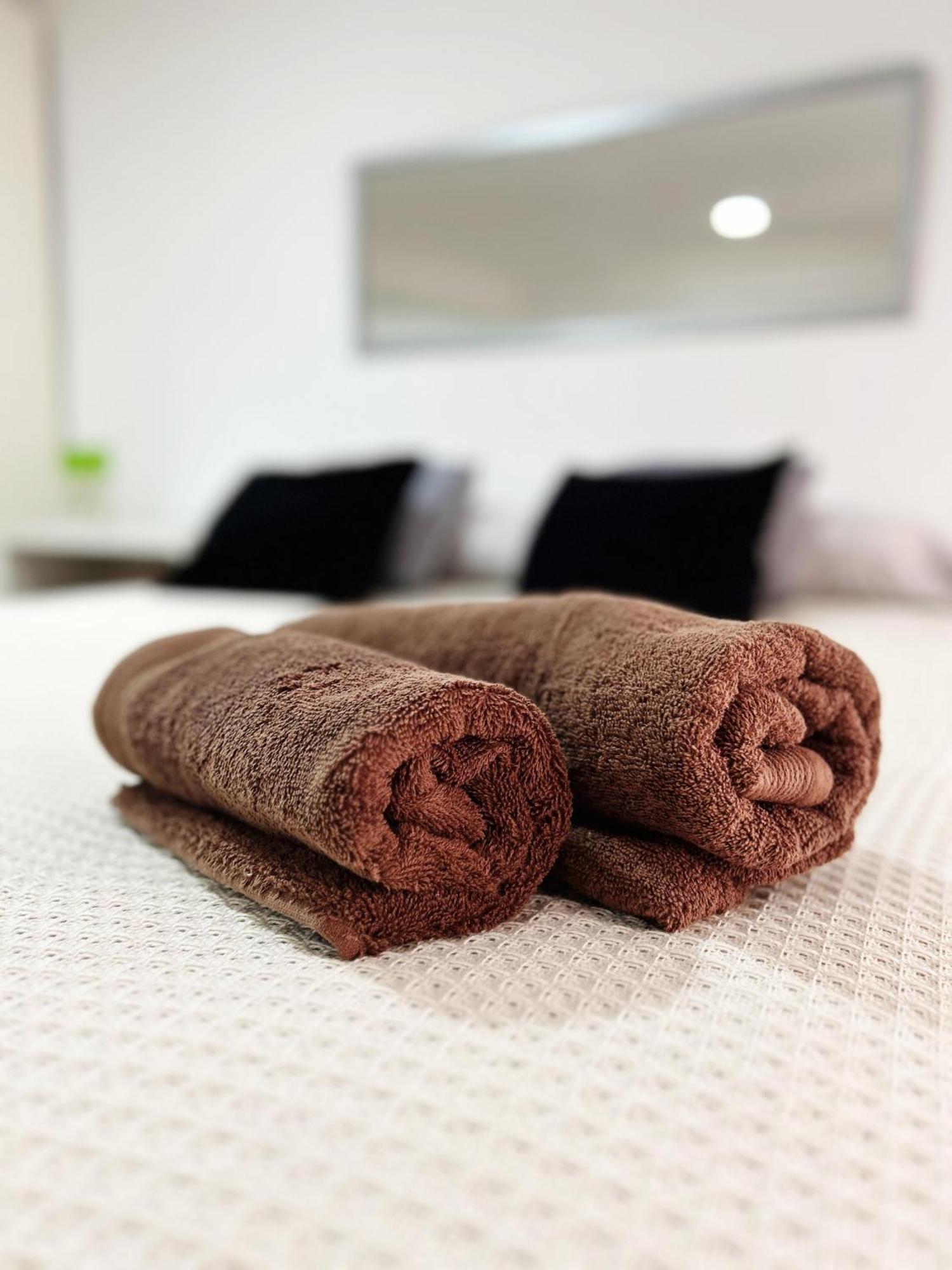 Pura Vida Apartment Торемолинос Екстериор снимка